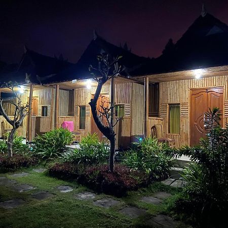 D'Yoga Bamboo House Hotell Kintamani Exteriör bild