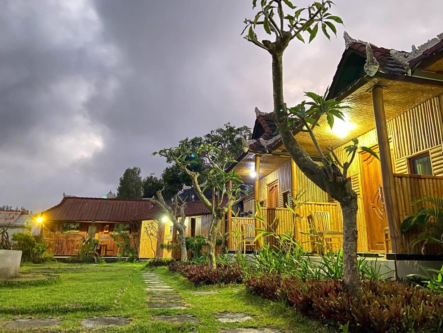 D'Yoga Bamboo House Hotell Kintamani Exteriör bild