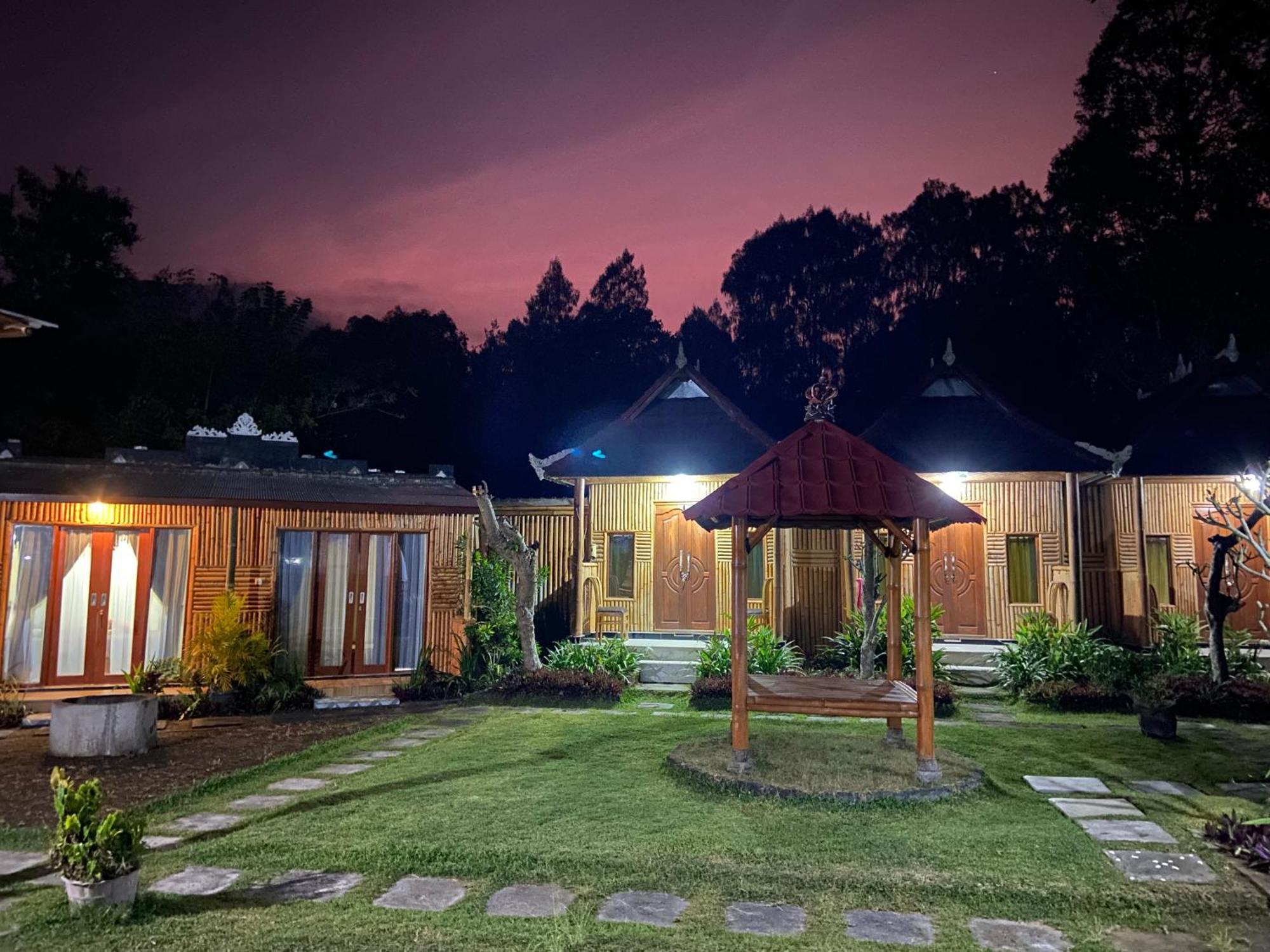 D'Yoga Bamboo House Hotell Kintamani Exteriör bild