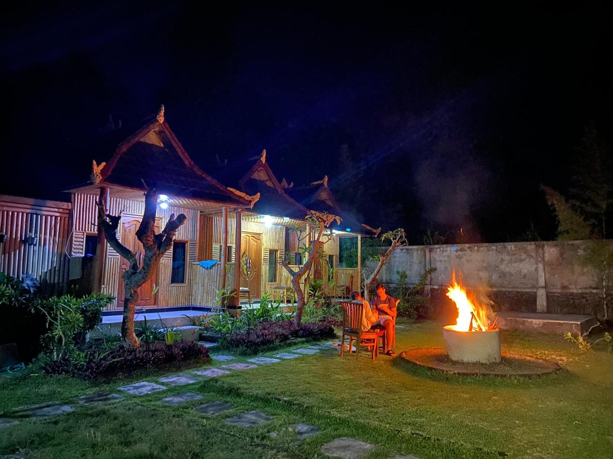 D'Yoga Bamboo House Hotell Kintamani Exteriör bild